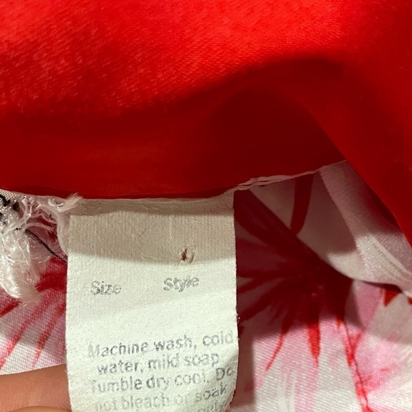 Vintage Liberty House Hawaiian Floral Vacation Hawaii Button Down Shirt - Picture 6 of 6